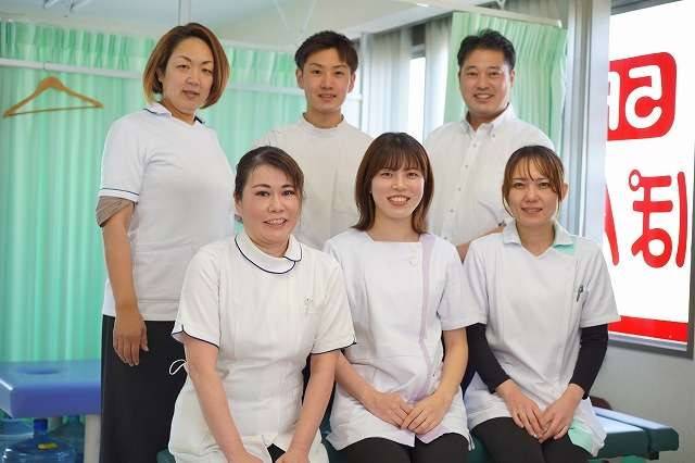 ぽんて鍼灸整骨院 ぽんてカイロプラクティックオフィス